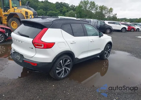 2021 Volvo Xc40 T5 R-Design from USA, damaged, VIN YV4162UM4M2437373